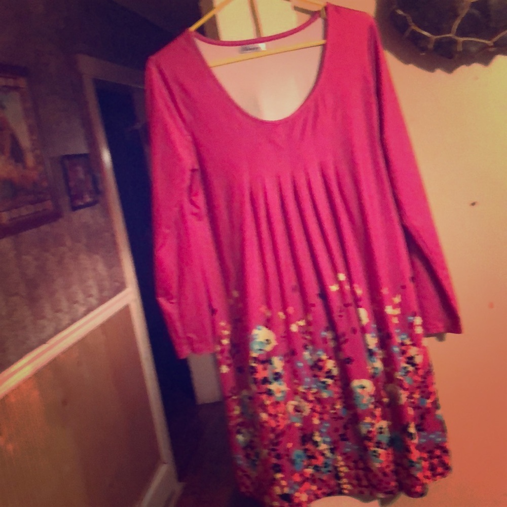 Worn once a Avery pink dress  multicolor flowers